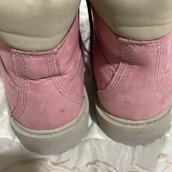 Pink Timberland boots size 2 - Picture 8 of 8
